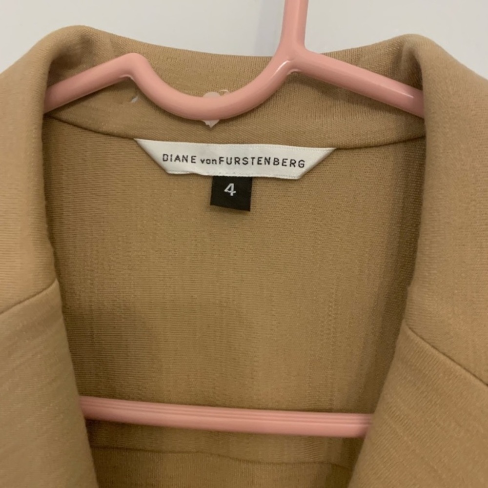 Diane Von Furstenburg tan button down jacket - Picture 2 of 6